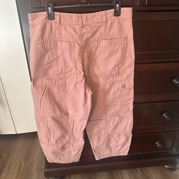 Anthropologie Women's Wide Leg Pants in light cranberry - Picture 2 of 5